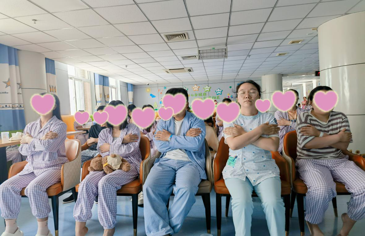 “蝴蝶拥抱”拂焦虑暖心护理守护心灵成长